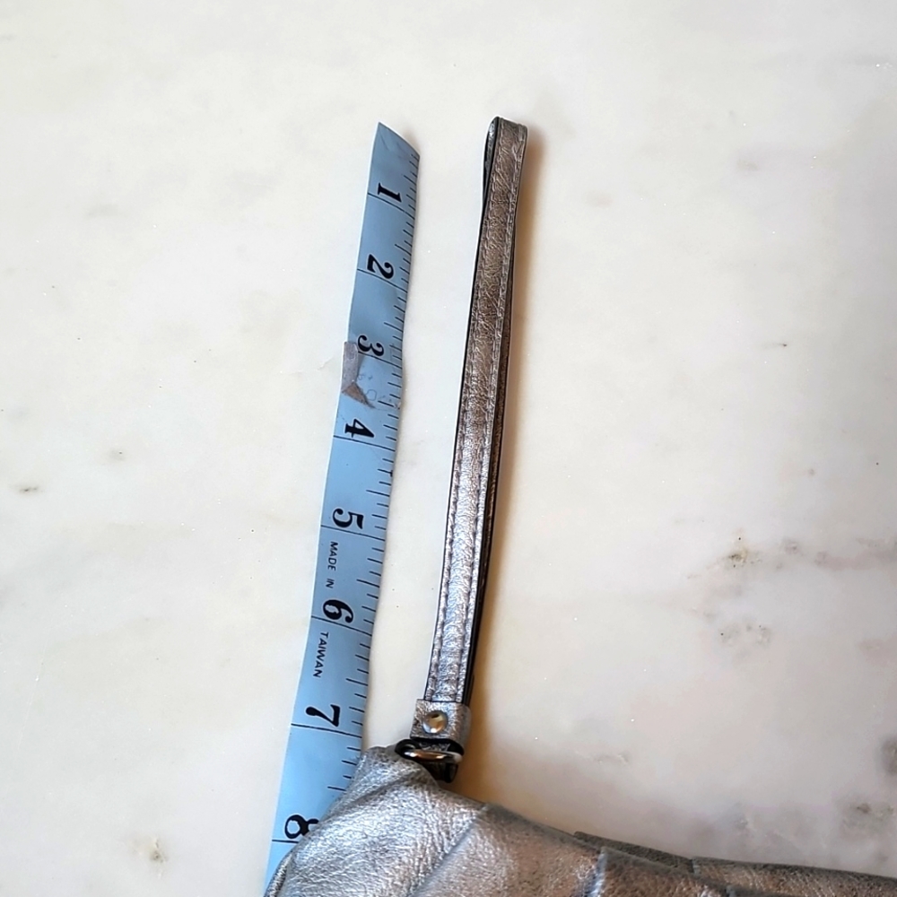 Simply Vera Wang Metallic Silver evening wristlet - Picture 9 of 11